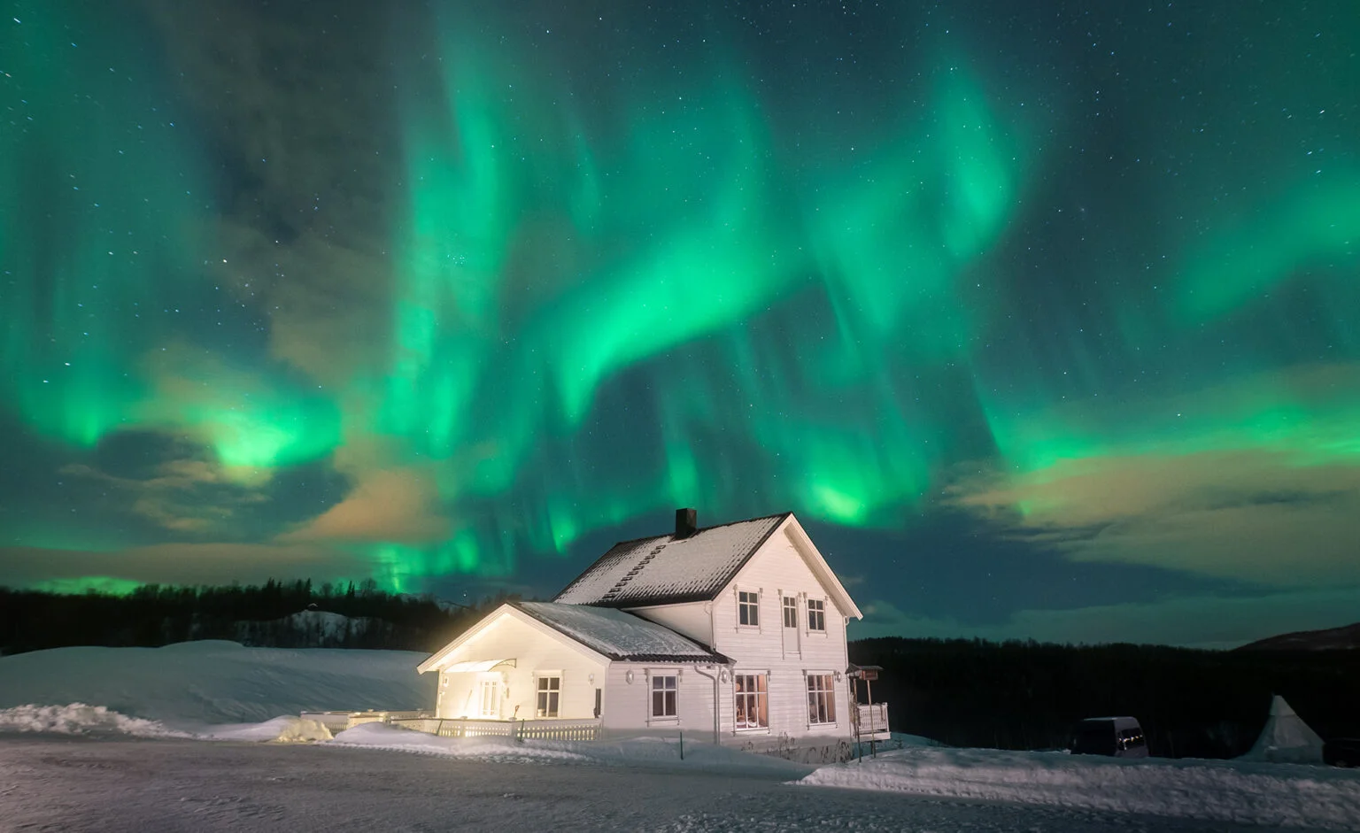 The Old Farm House in its peaceful Senja surroundings